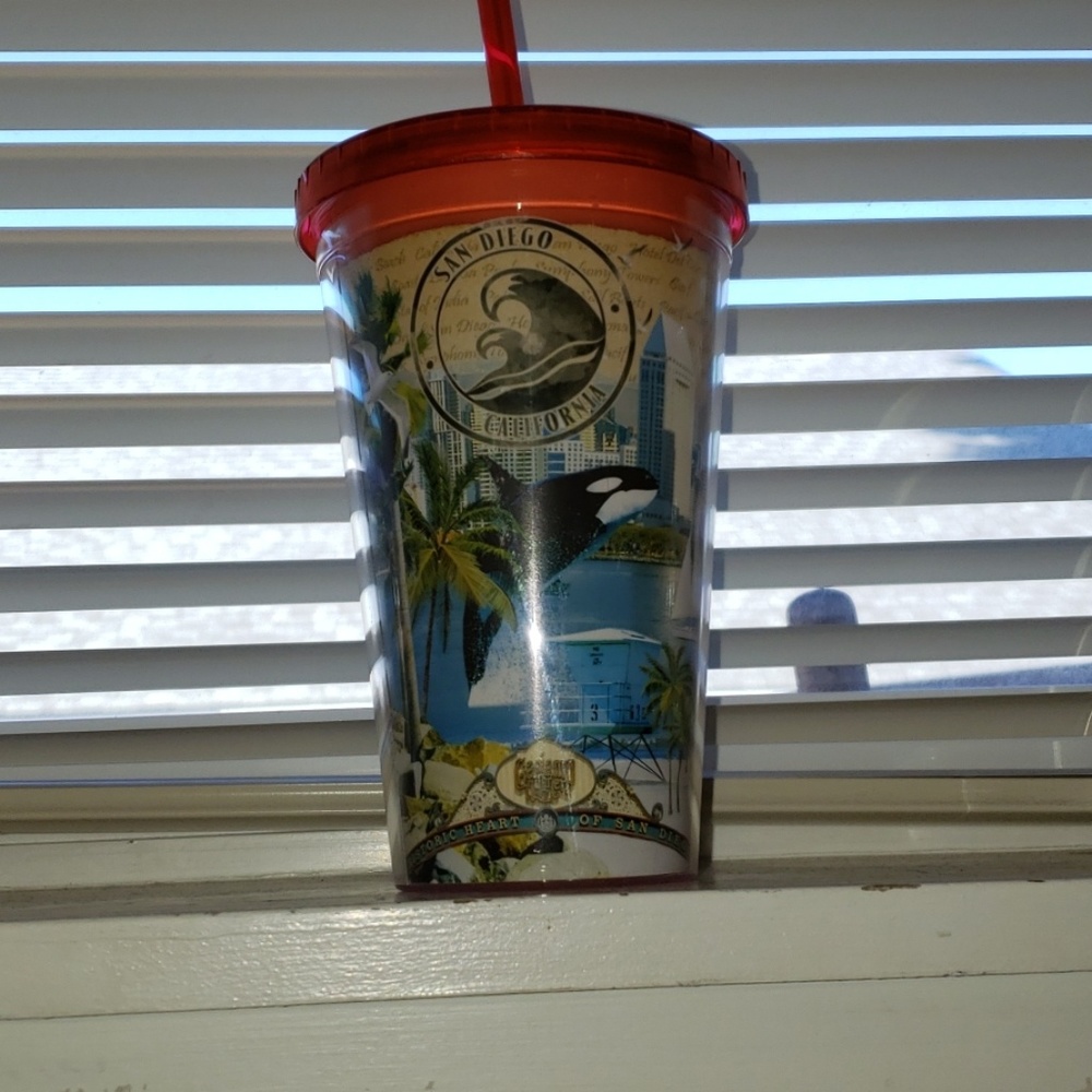 Cup - Picture 4 of 4